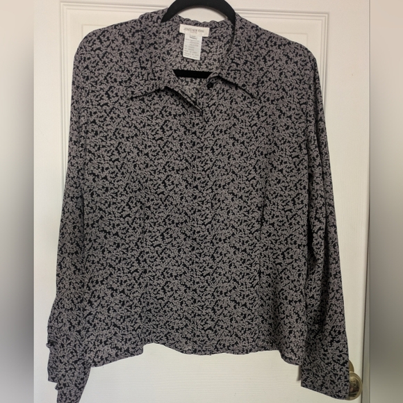 Vintage Jones New York button up blouse - Picture 1 of 6